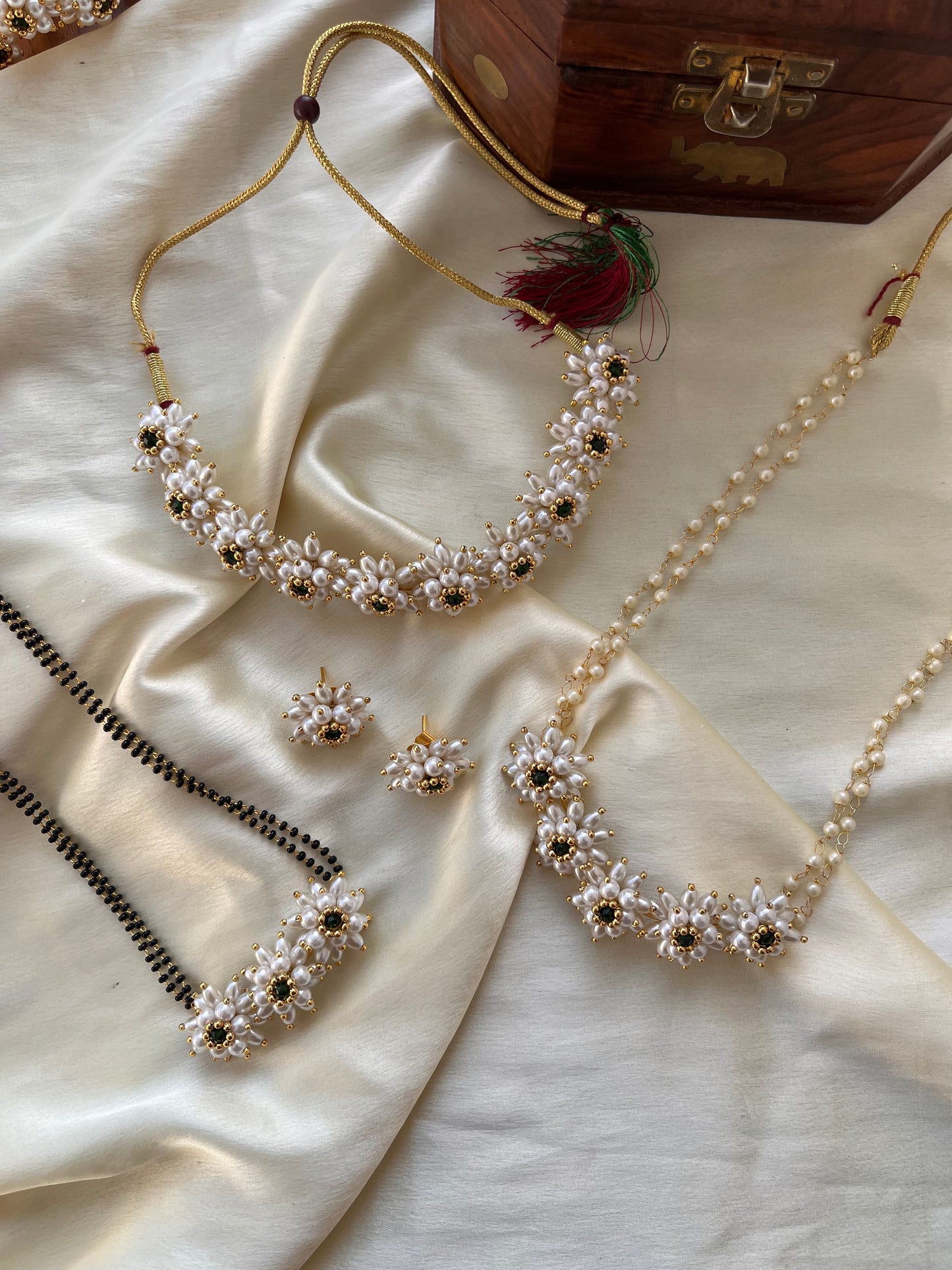 Mogara necklace combo set