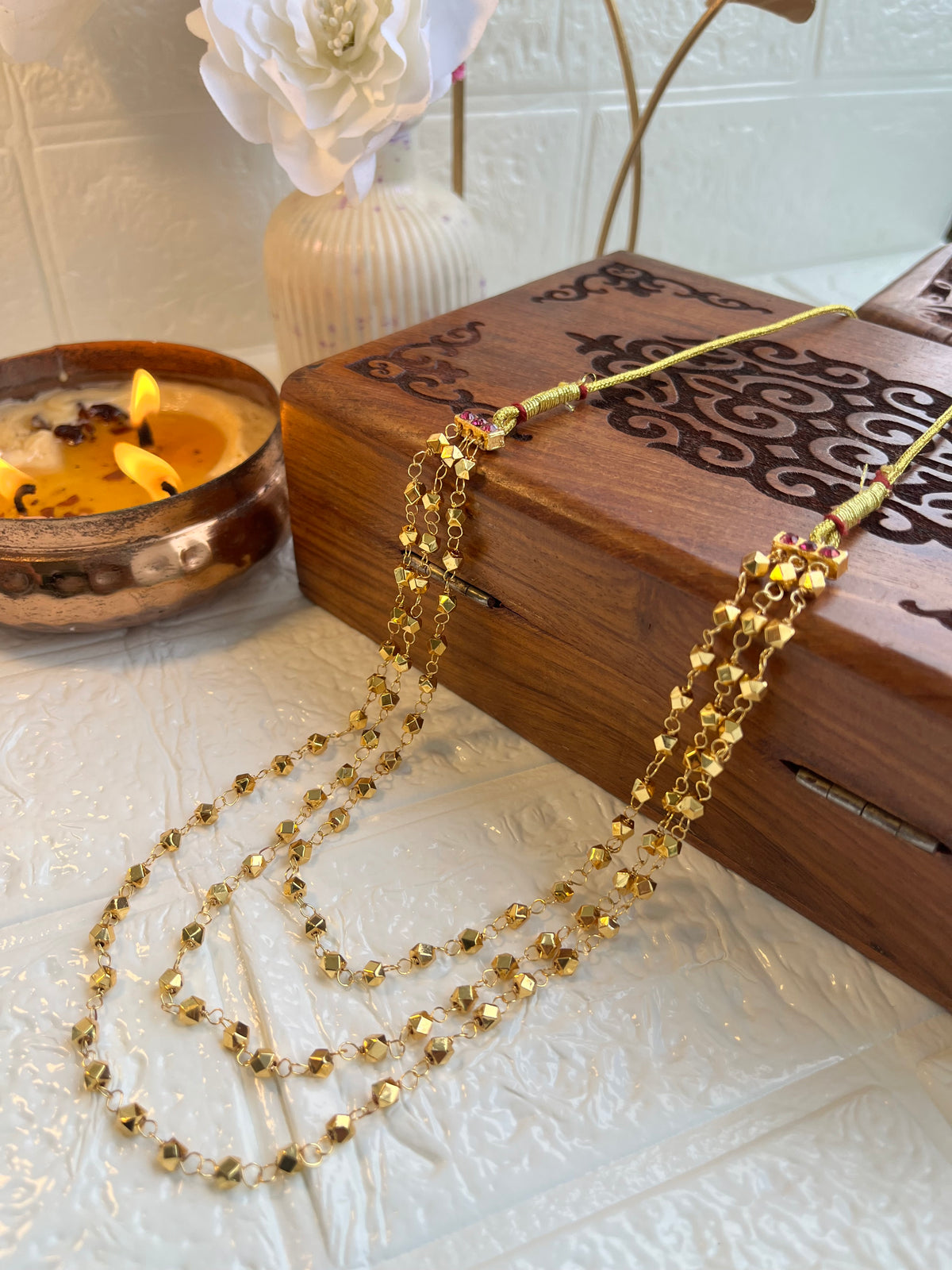 त्रिवेणी अष्टपैलू माळ (necklace)