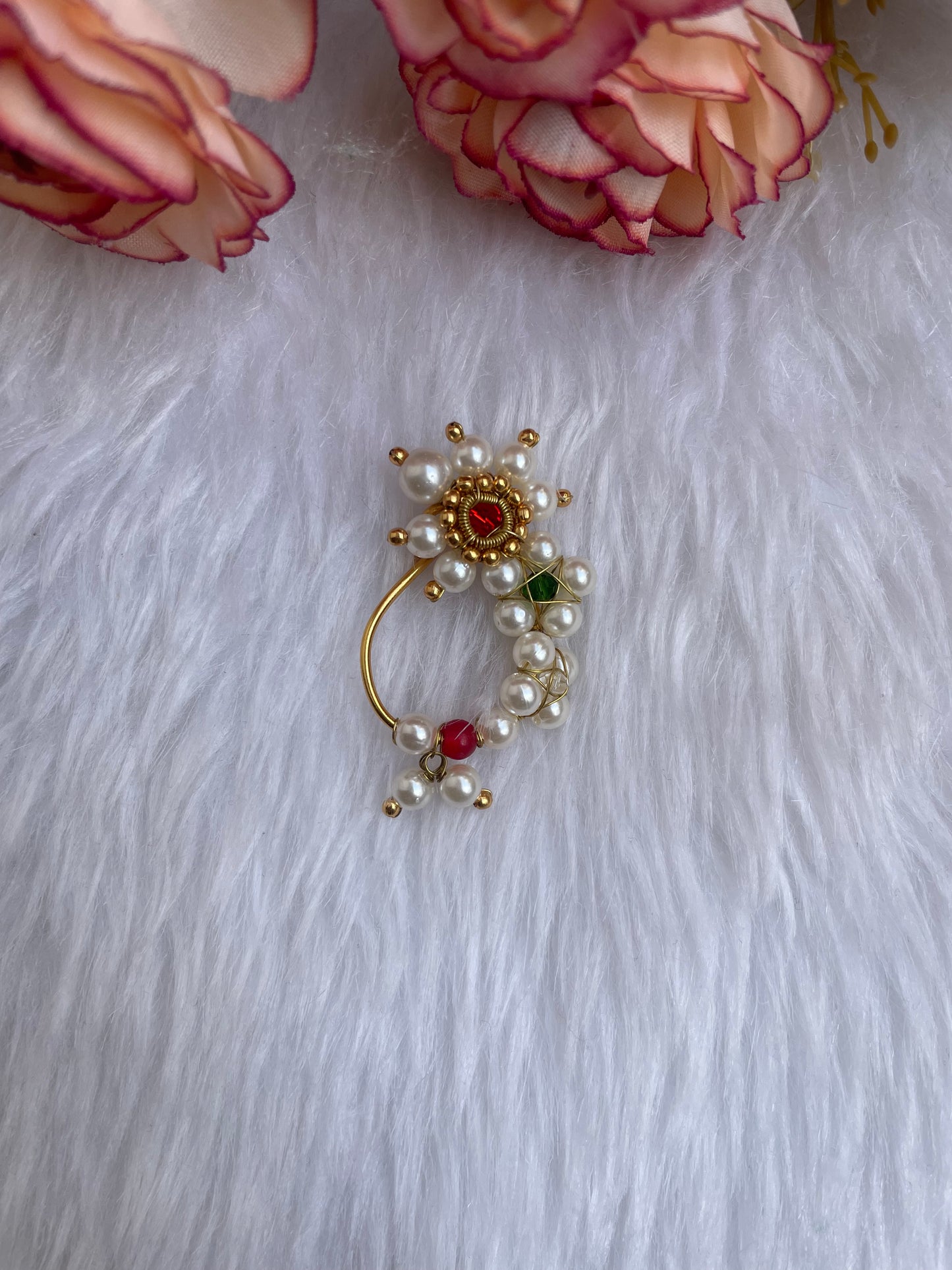 Traditional pearl nath