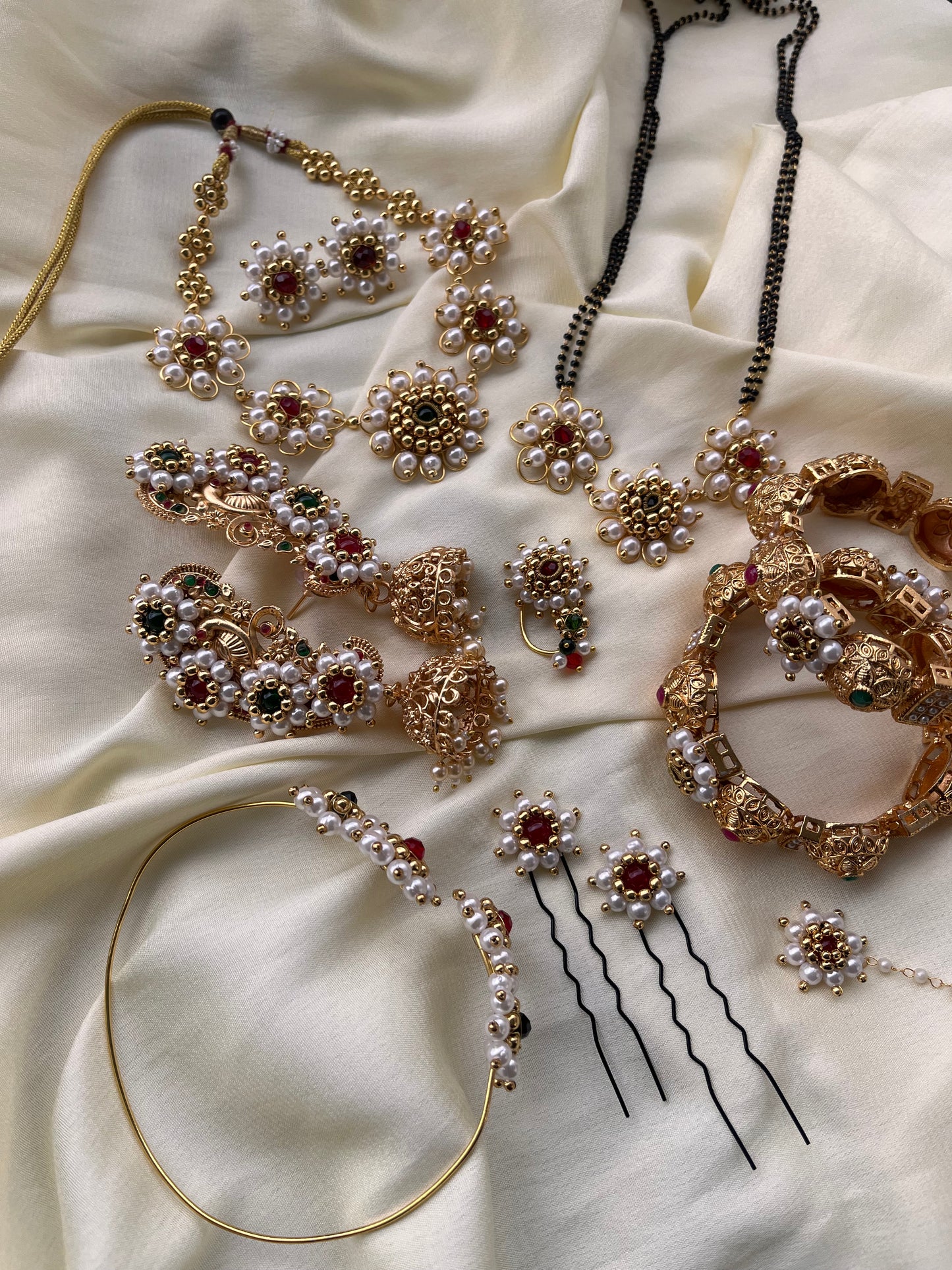 Naina jewellery pearl combo set