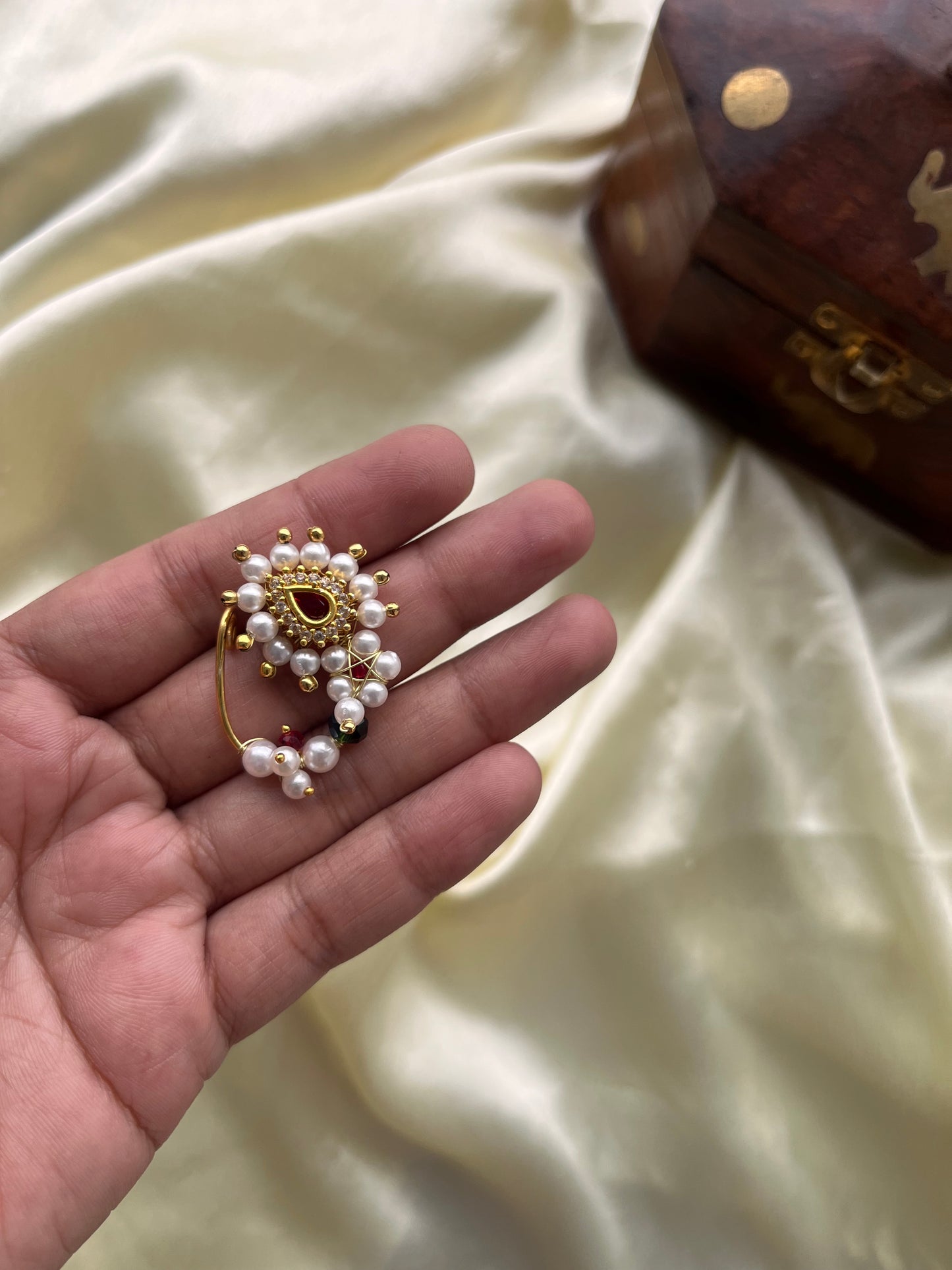 Traditional pearl AD stone