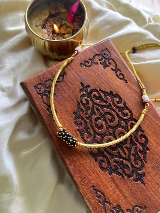 Sari mangalsutra(सरी मंगळसूत्र )