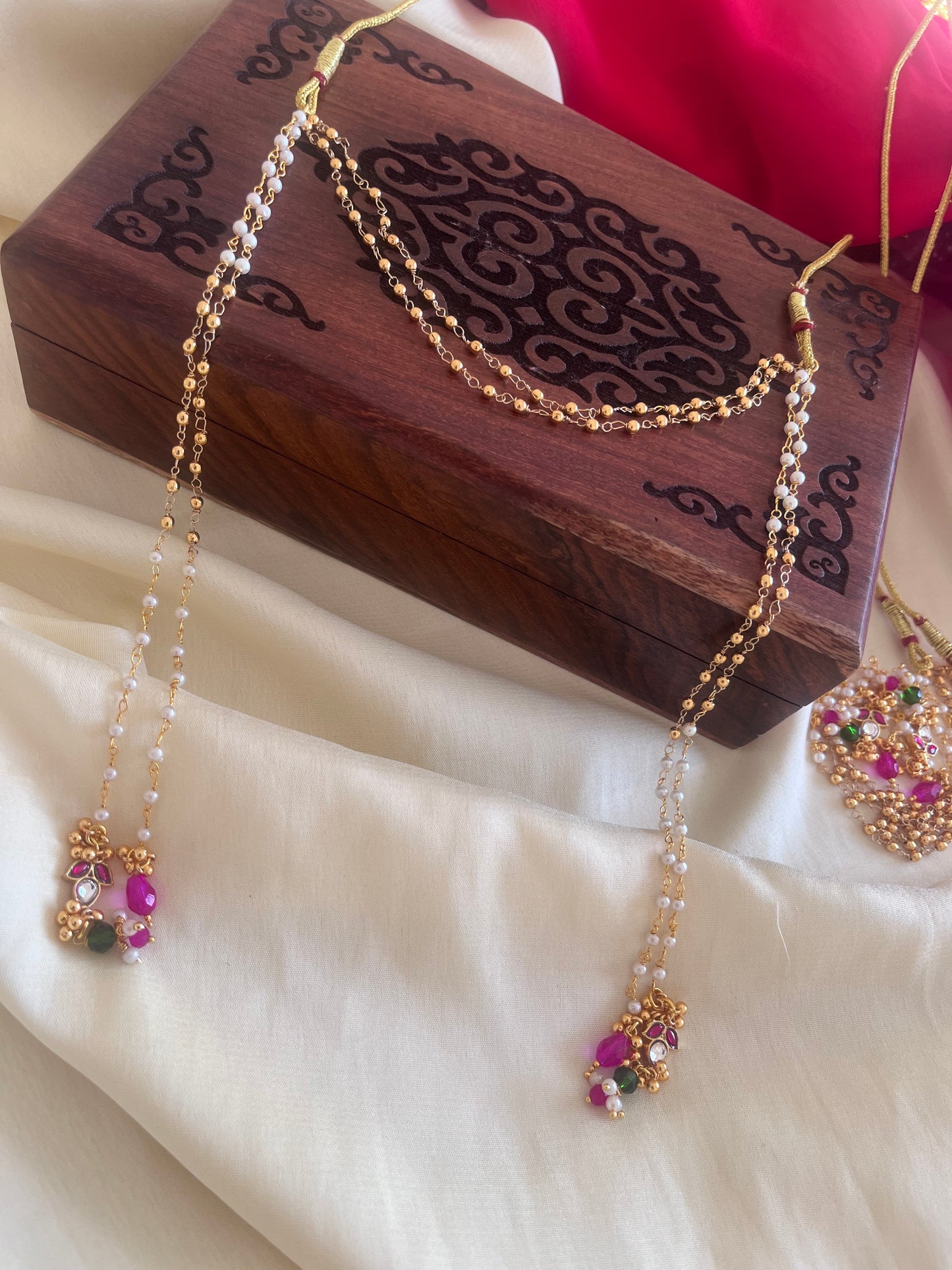 Pachi Kundan golden Mundavali