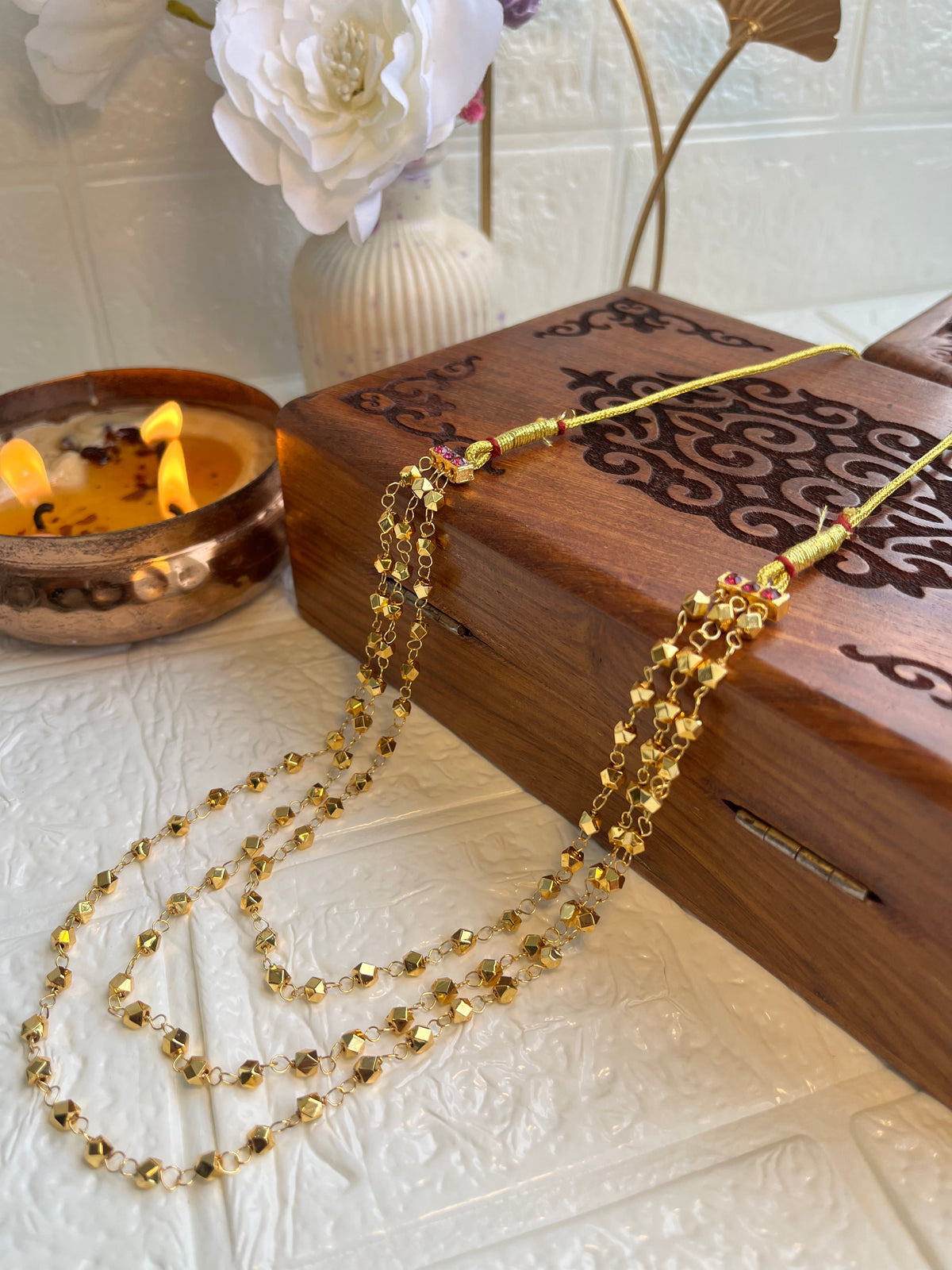 त्रिवेणी अष्टपैलू माळ (necklace)