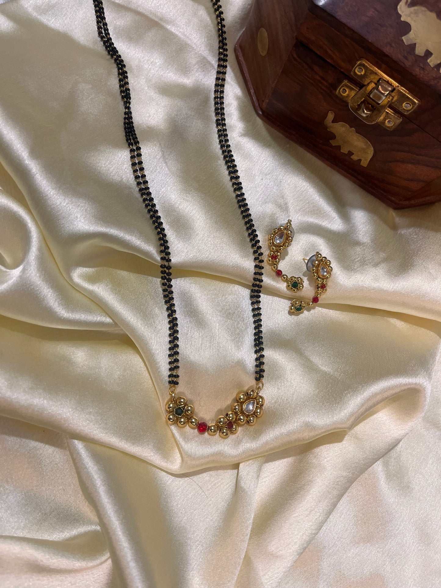 Golden Nath Mangalsutra